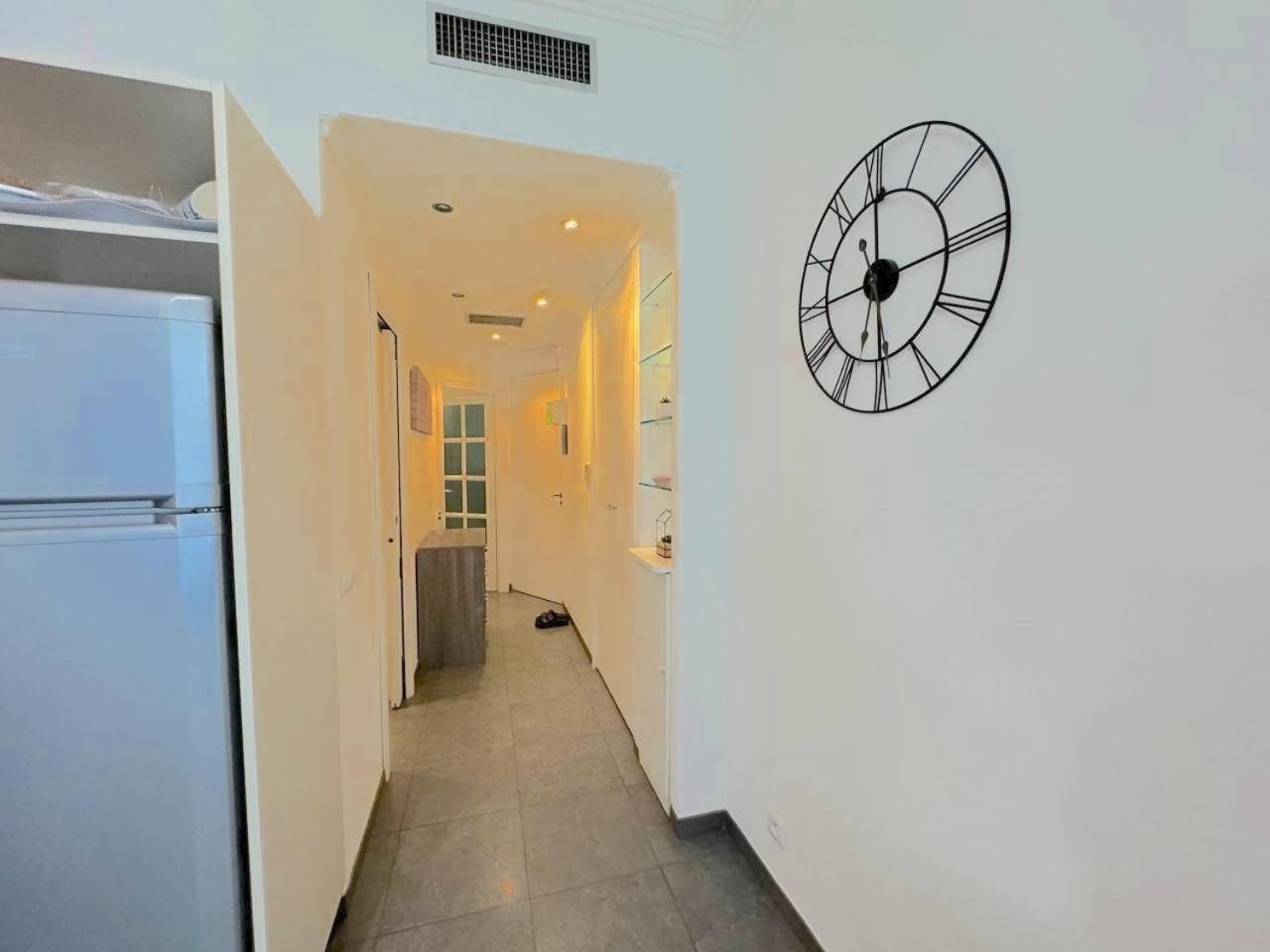 2 Pieces 600m 1km De La Gare Apartment